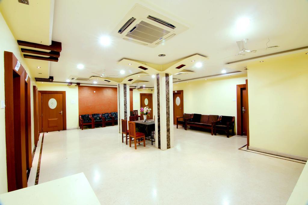Hotel Kusum Bhilai Екстер'єр фото